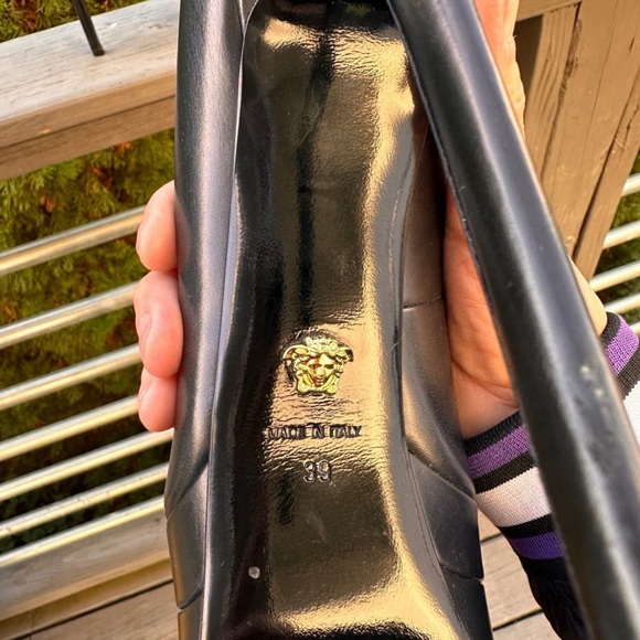 SOLD ON MERCARI ✅VERSACE VIRTUS Pumps - Picture 8 of 10